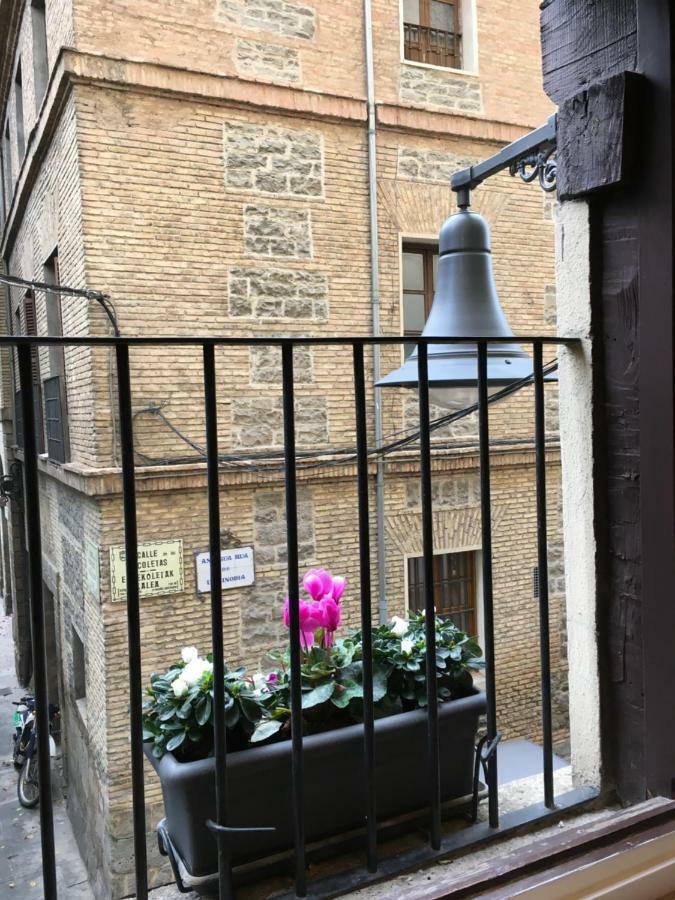 Maitagarri Casco Antiguo Apartment ปัมโปลนา ภายนอก รูปภาพ